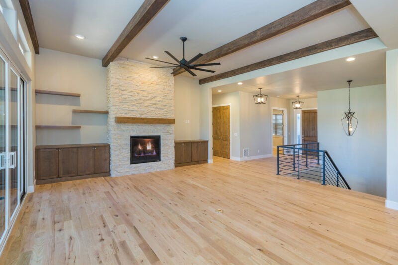 Farmhouse Living Room Ideas That Hold Up in a Real House